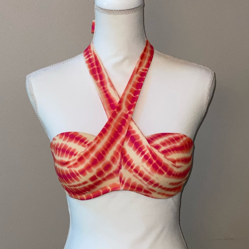 NWOT PINK Swim Suit Top Sm